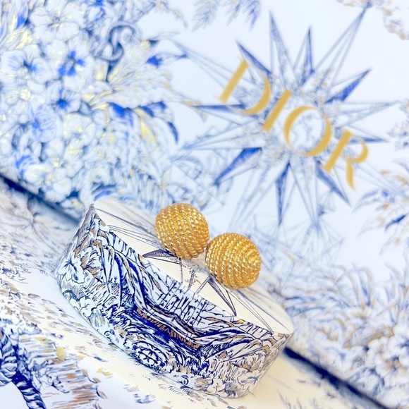 DIOR “Golden Pollen” Gold Plated Pierced Earrings Jewelry by Christian Dior - Picture 2 of 14